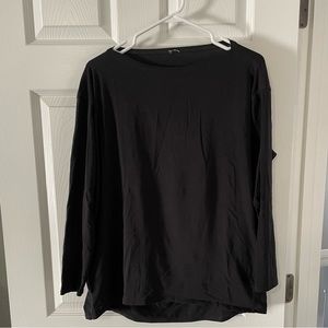 Lululemon Back in Action long sleeve shirt, black, size 8